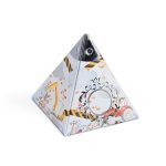 İş Makineleri Gümüş Piramit Kutu